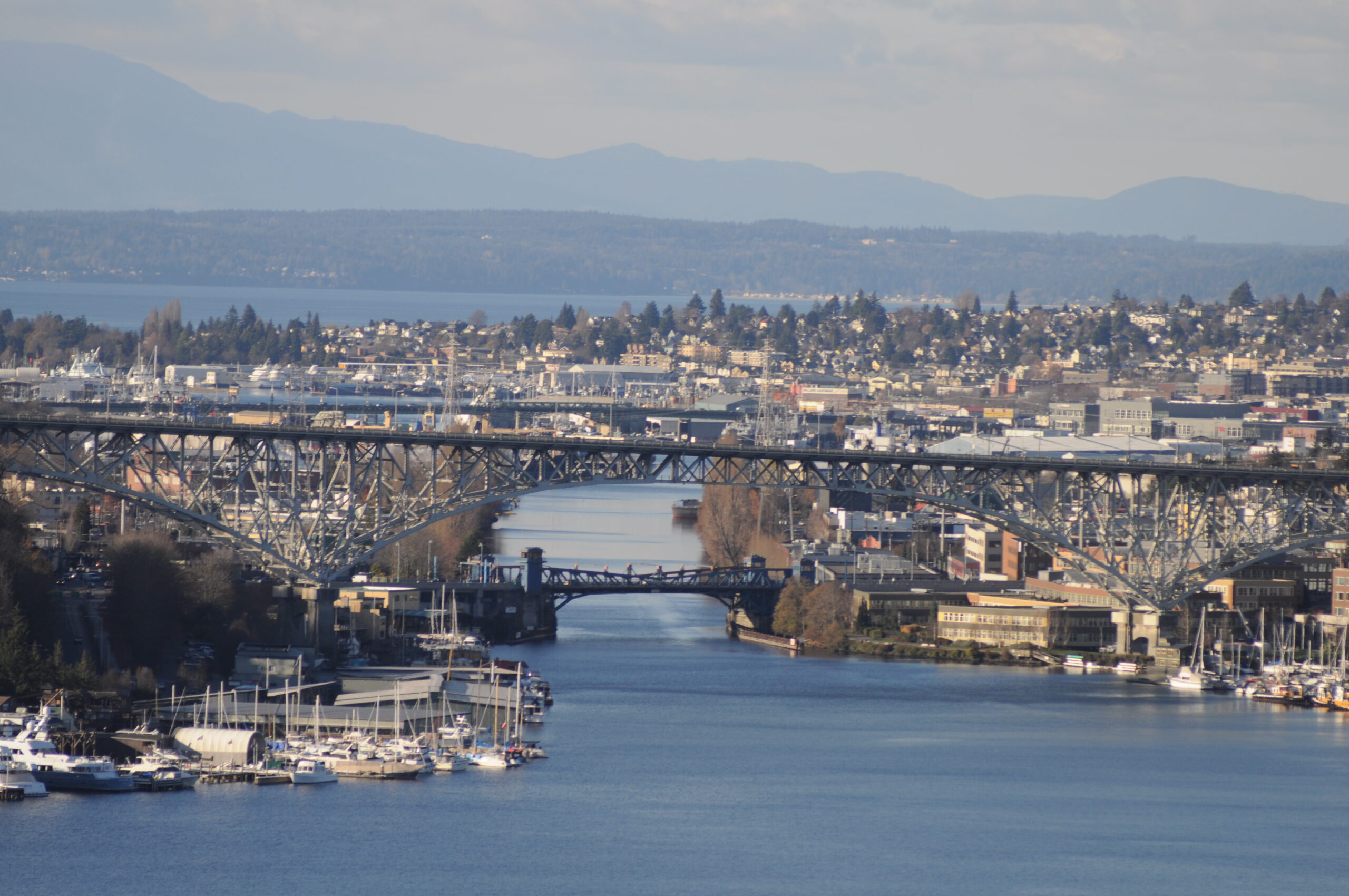 Seattle_-_Fremont_Cut_from_Eliza_Ferry_Leary_House_01